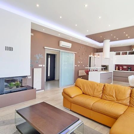 Vila Martina - Bellevue Šmrika Kültér fotó